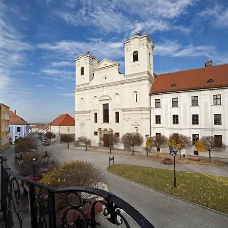 Studio Pod Hajkom Apartman *